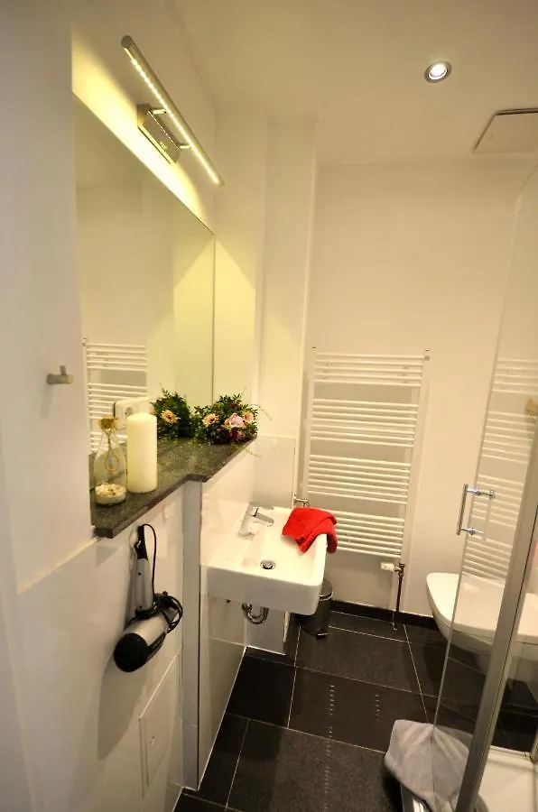 Ferienwohnungen Legienstrasse Hamburg Apartment